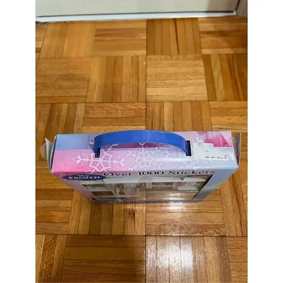 ‎Disney Frozen Sticker Activity Set - Picture 3 of 5